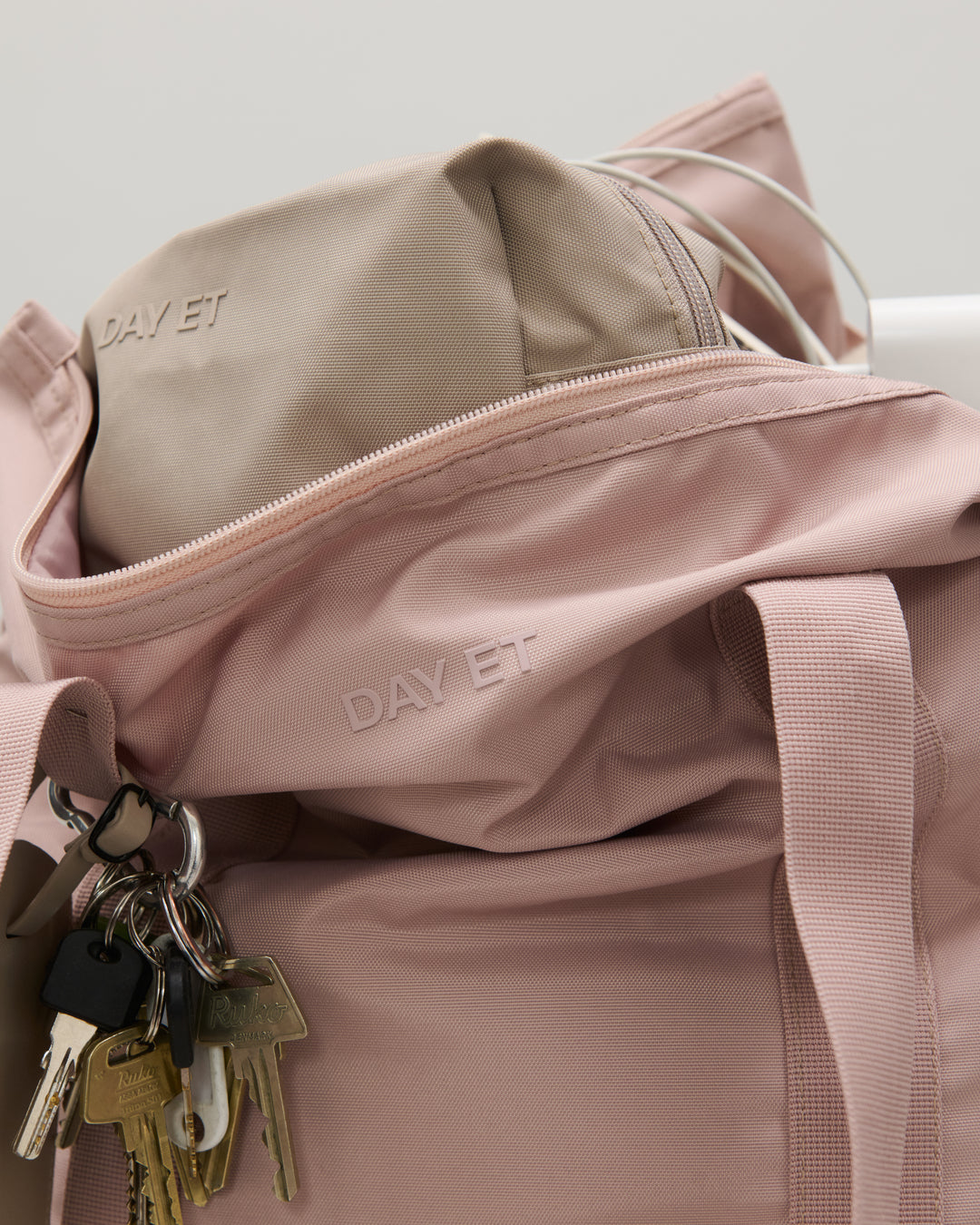 Medium Gweneth Tonal Shopper Bag