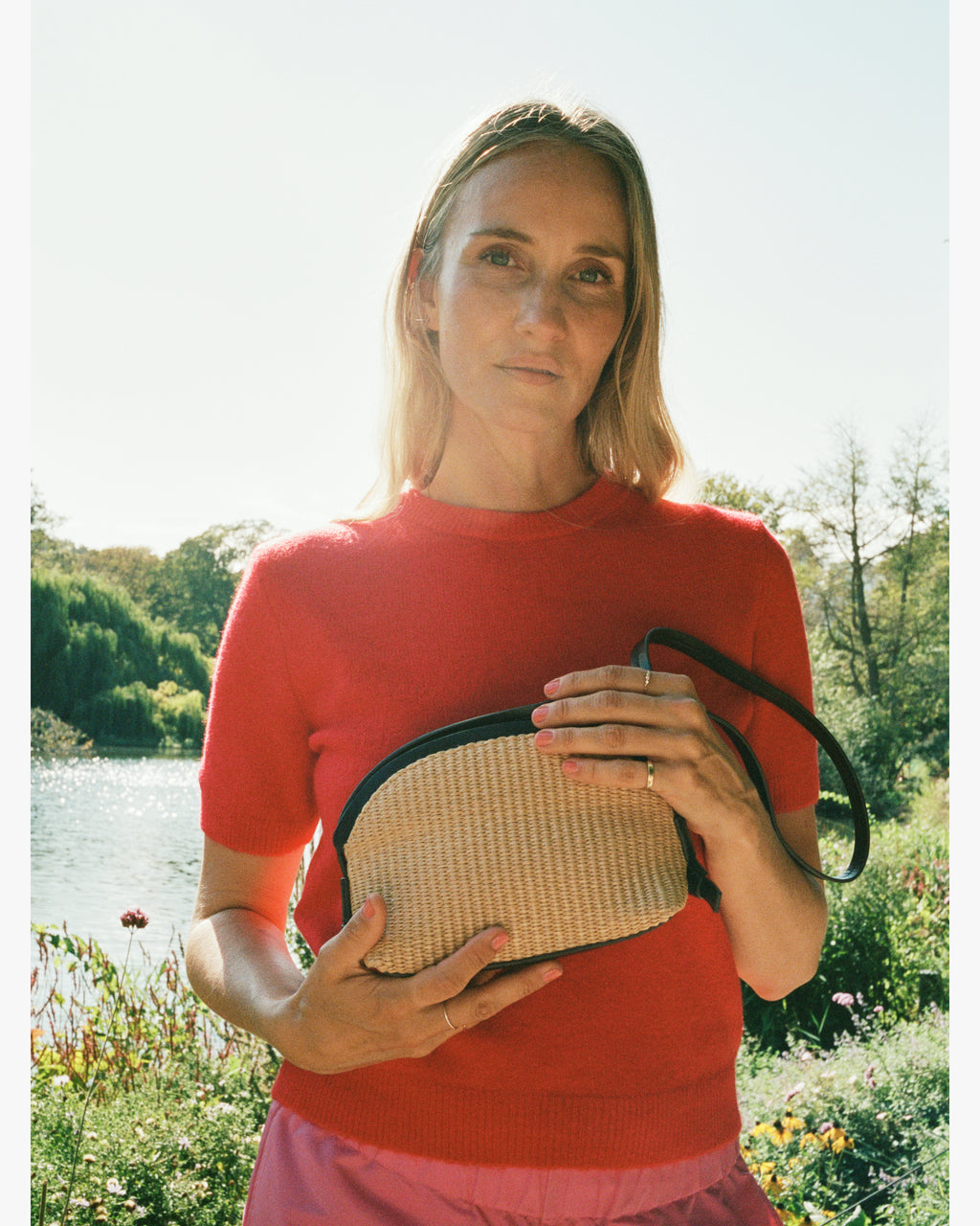 Small Woven Straw Crossbody Taske