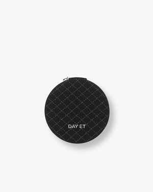 Day Z Q Jewelry Zip Round