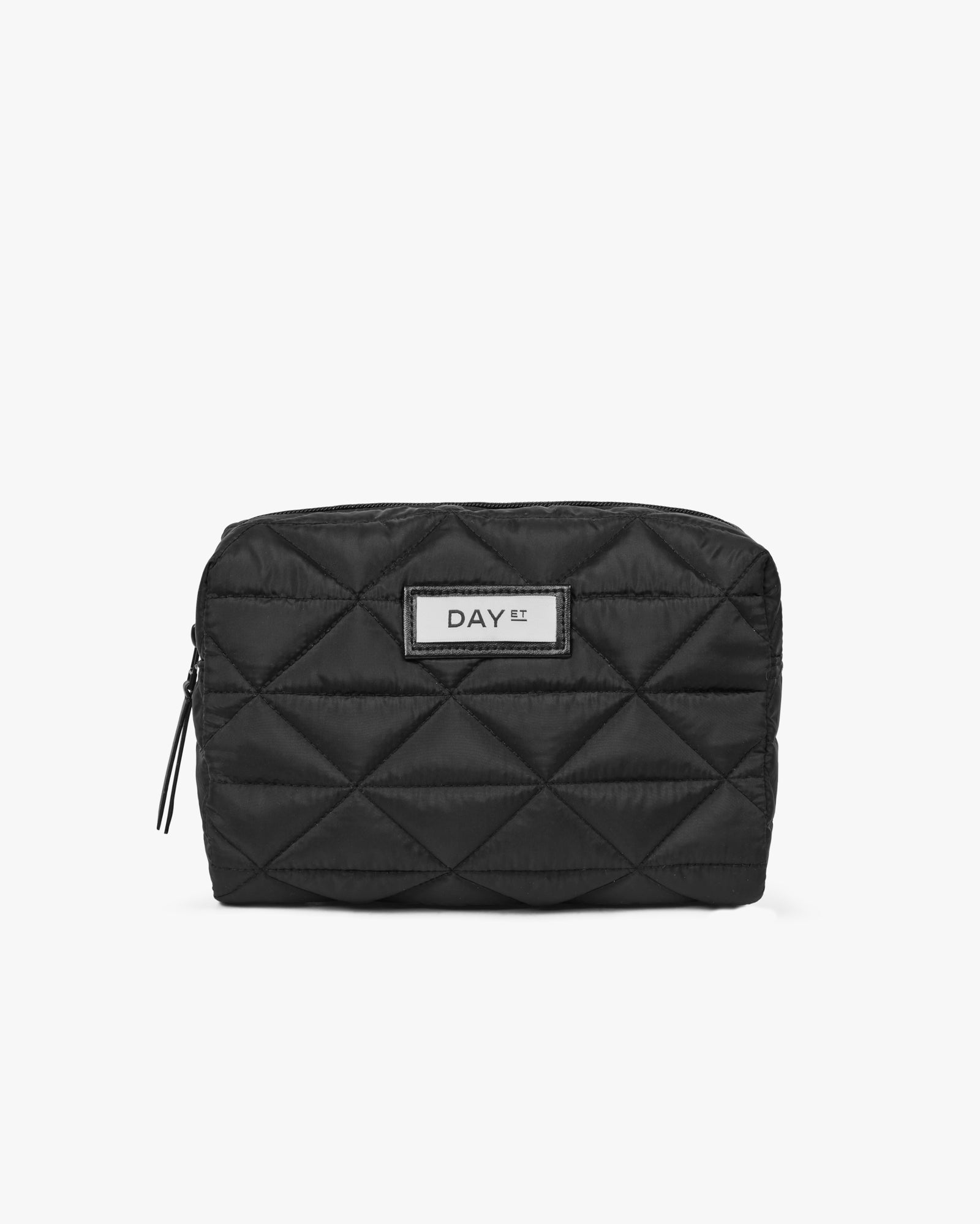 Day Gweneth RE-Q Tune Beauty