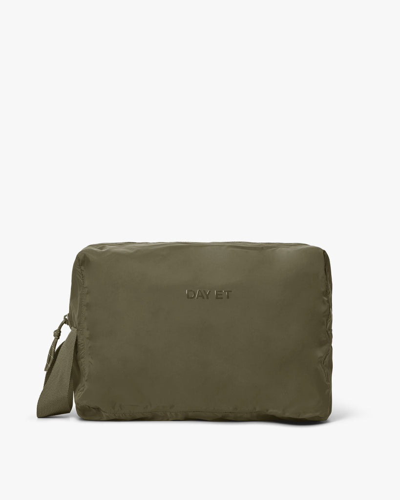 Day RE-Tonal No Rain Washbag M