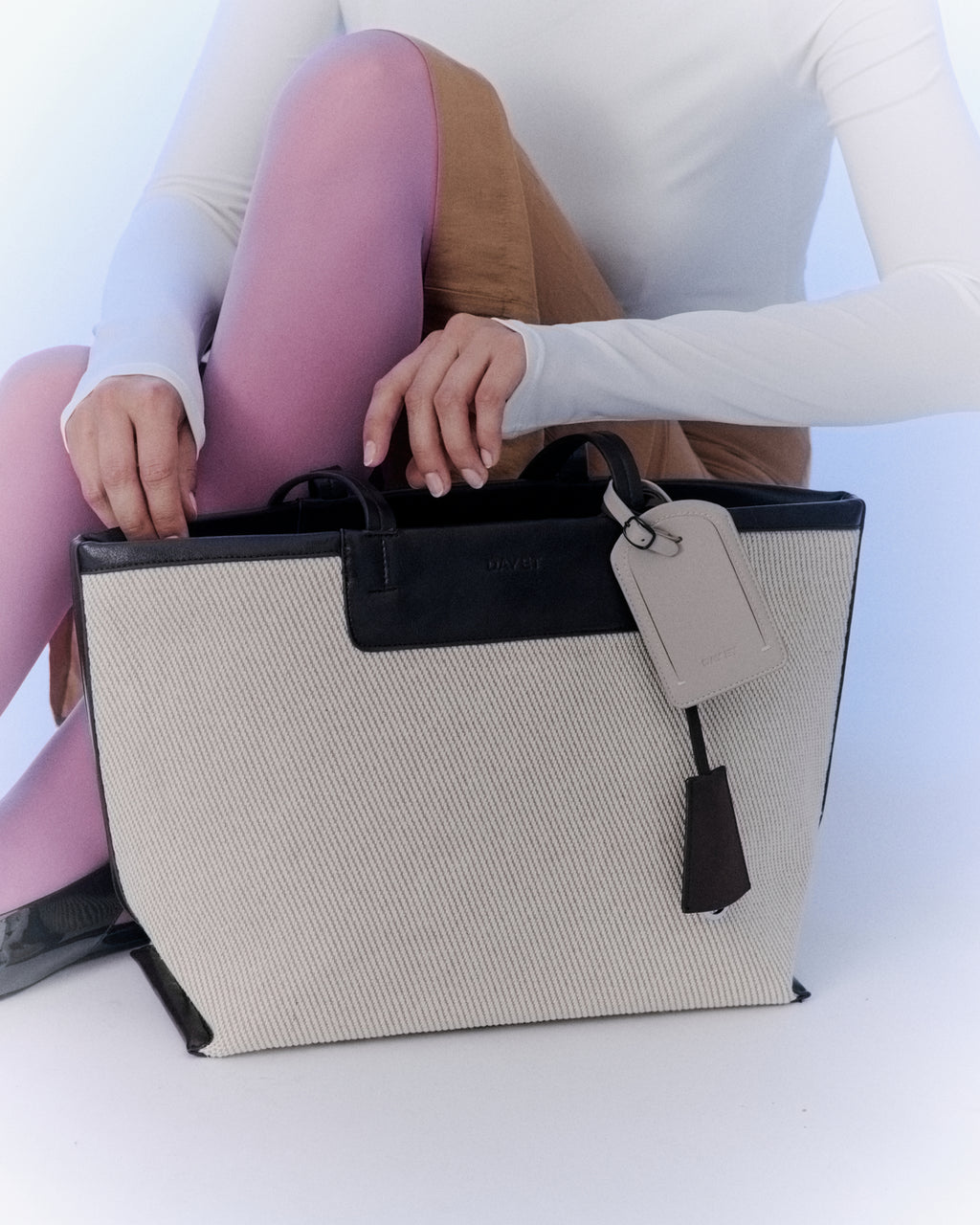 Day Structure Twill  Bag