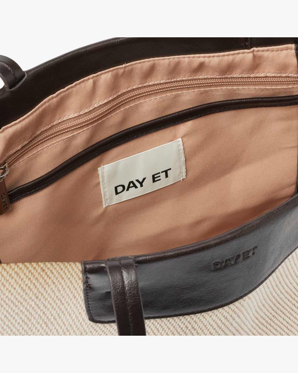 Day Structure Twill  Bag